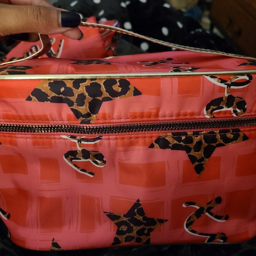 Toiletry Bag Set NWOT - Picture 2 of 4